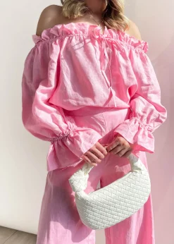 Women Gingham & Heels Blouses><noscript><img width=
