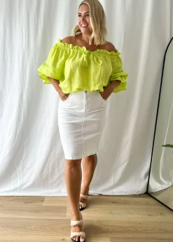 Women Gingham & Heels Blouses><noscript><img width=