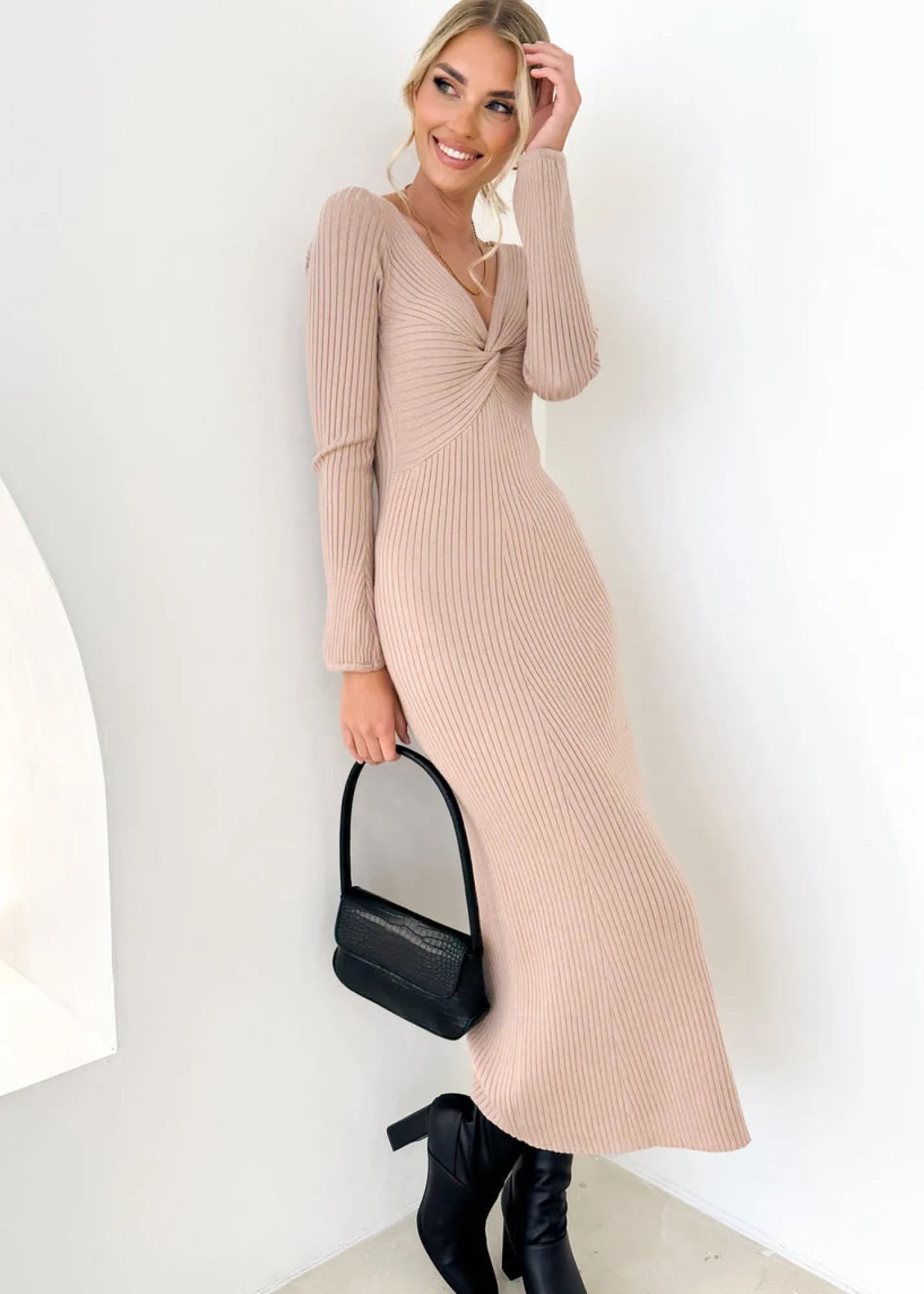 Women Gingham & Heels Knit Dresses>Aleyna Knit Midi Dress