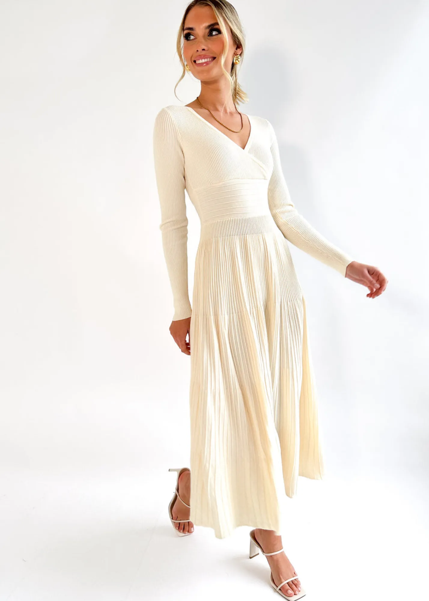 Women Gingham & Heels Knit Dresses>Alise Knit Midi Dress