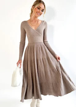 Women Gingham & Heels Knit Dresses>Alise Knit Midi Dress
