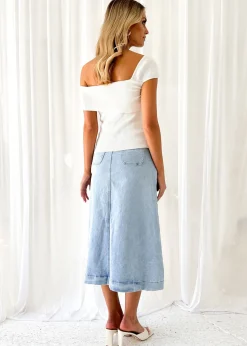 Women Gingham & Heels Knit Tops><noscript><img width=