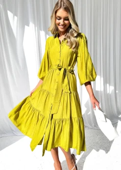 Women Gingham & Heels Midi><noscript><img width=