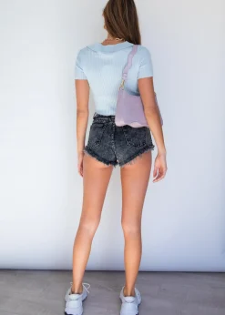Women Gingham & Heels Crops><noscript><img width=