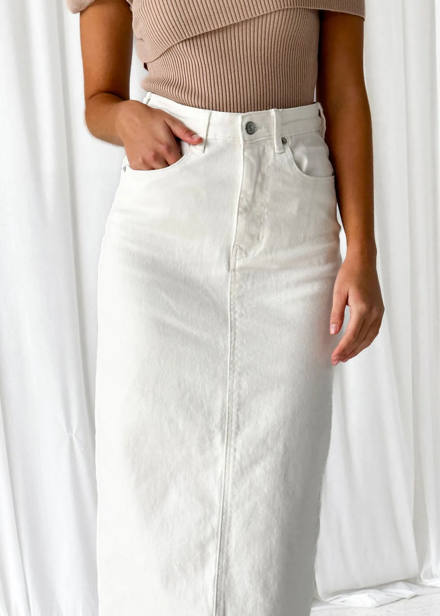 Women Gingham & Heels Skirts>Amellia Stretch Denim Midi Skirt