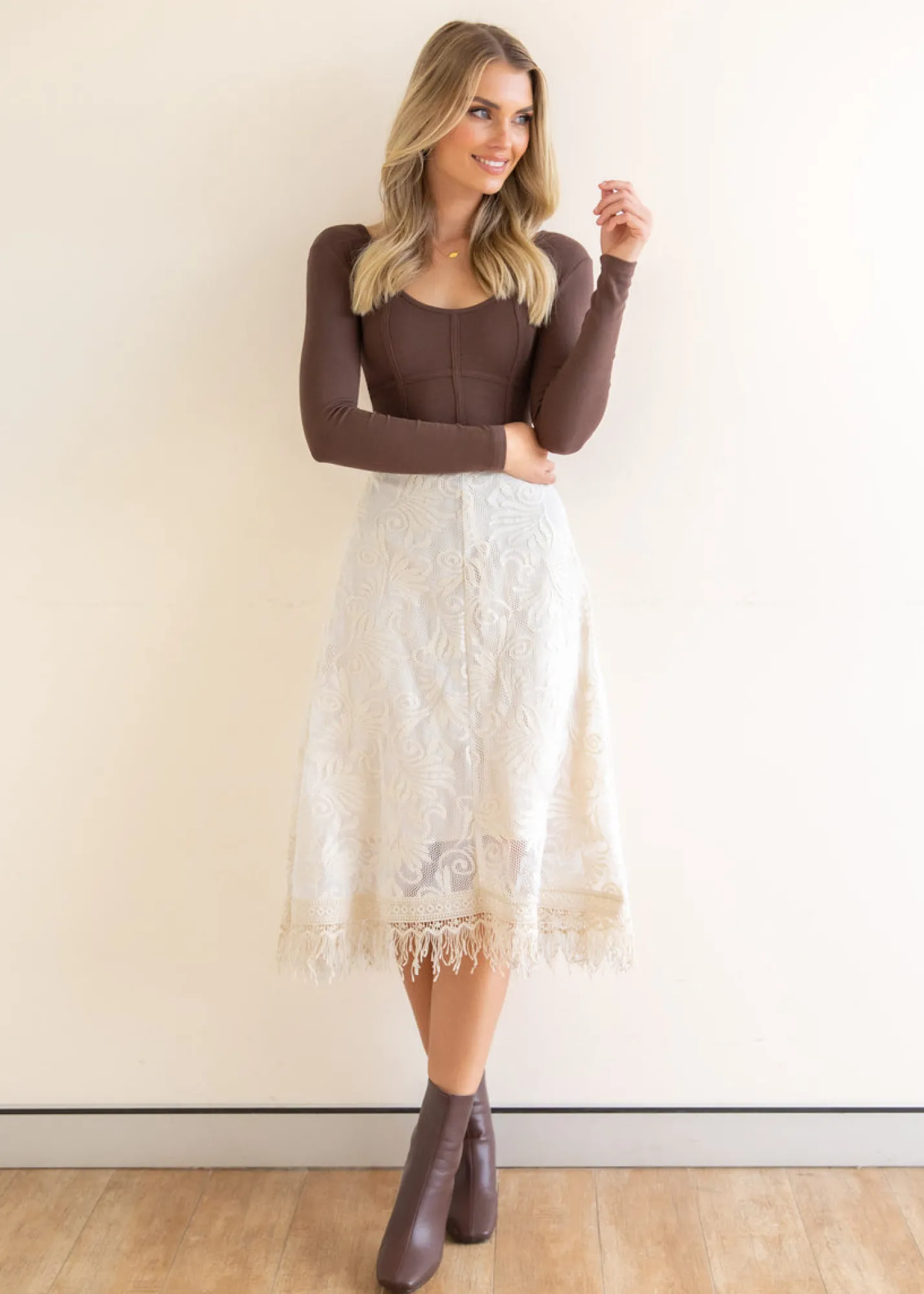 Women Gingham & Heels Skirts>Andree Lace Midi Skirt