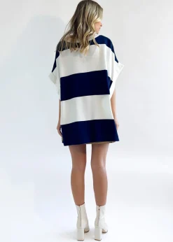 Women Gingham & Heels Basic Tops><noscript><img width=