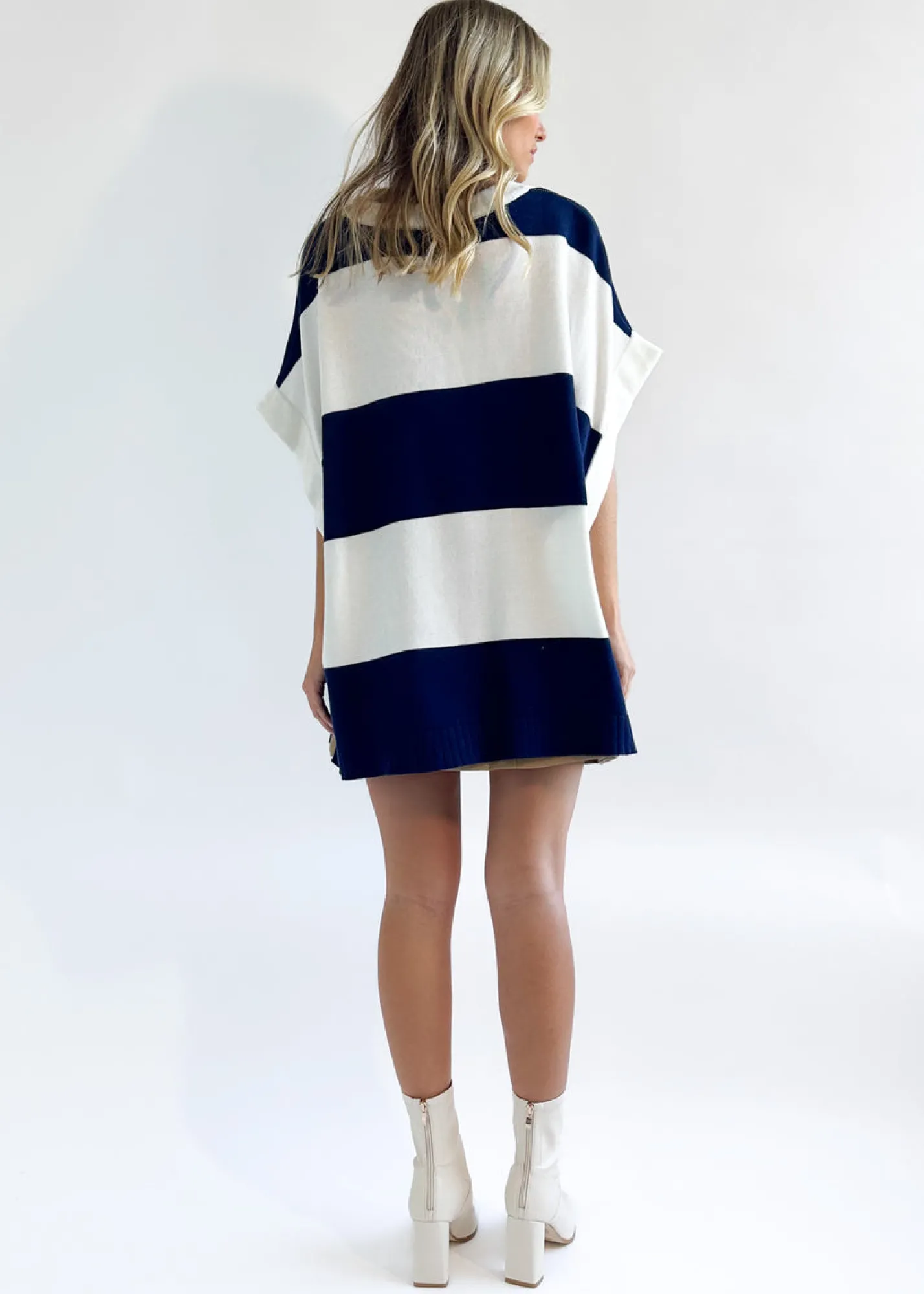 Women Gingham & Heels Basic Tops>Anggie Knit Vest