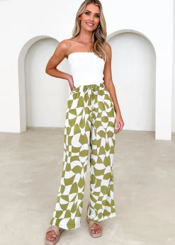 Women Gingham & Heels Pants><noscript><img width=
