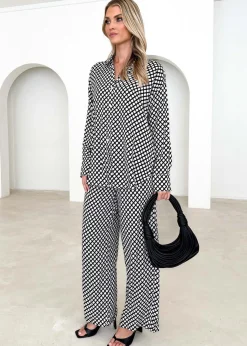 Women Gingham & Heels Shirts><noscript><img width=