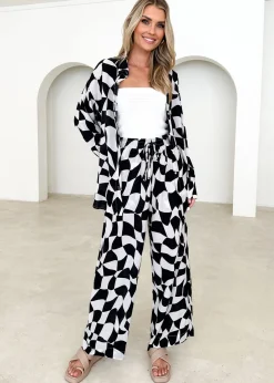Women Gingham & Heels Shirts><noscript><img width=