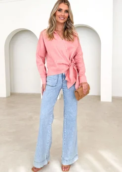 Women Gingham & Heels Blouses><noscript><img width=