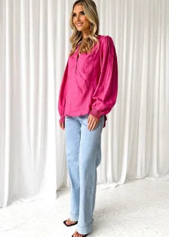 Women Gingham & Heels Shirts><noscript><img width=