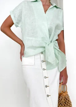 Women Gingham & Heels Shirts><noscript><img width=