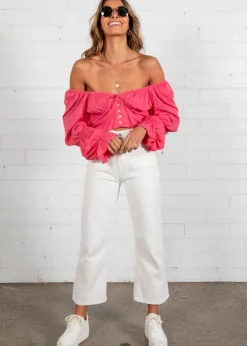 Women Gingham & Heels Crops><noscript><img width=