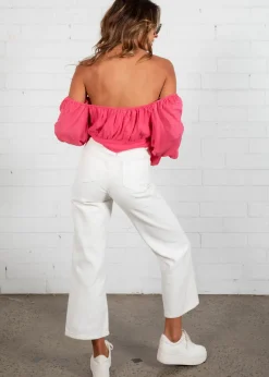 Women Gingham & Heels Crops><noscript><img width=