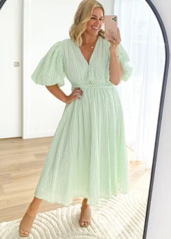 Women Gingham & Heels Midi><noscript><img width=