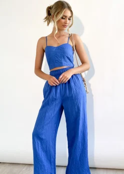 Women Gingham & Heels Crops>Braidy Crop