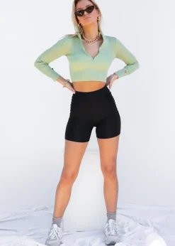 Women Gingham & Heels Knit Tops><noscript><img width=