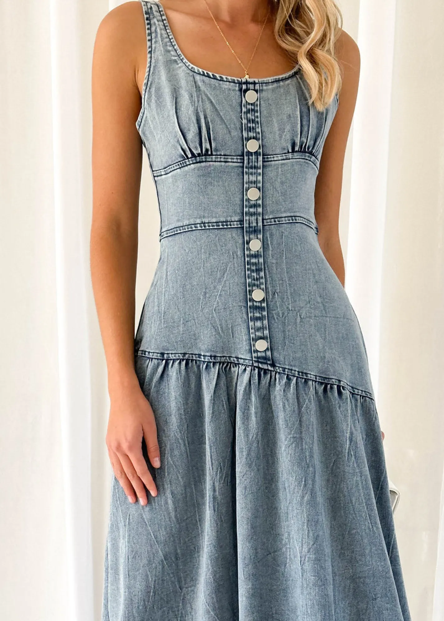 Women Gingham & Heels Midi>Breah Denim Midi Dress