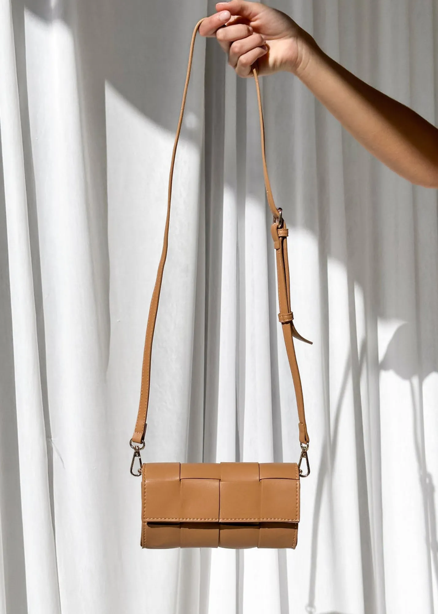 Women Gingham & Heels Bags>Brit Crossbody Bag