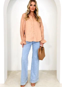 Women Gingham & Heels Shirts><noscript><img width=
