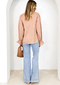 Women Gingham & Heels Shirts><noscript><img width=