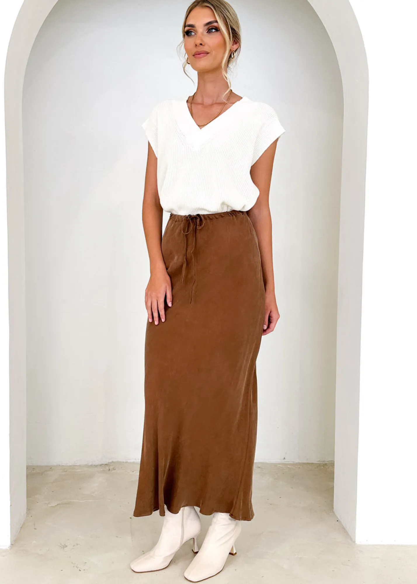 Women Gingham & Heels Skirts>Carliu Cupro Maxi Skirt