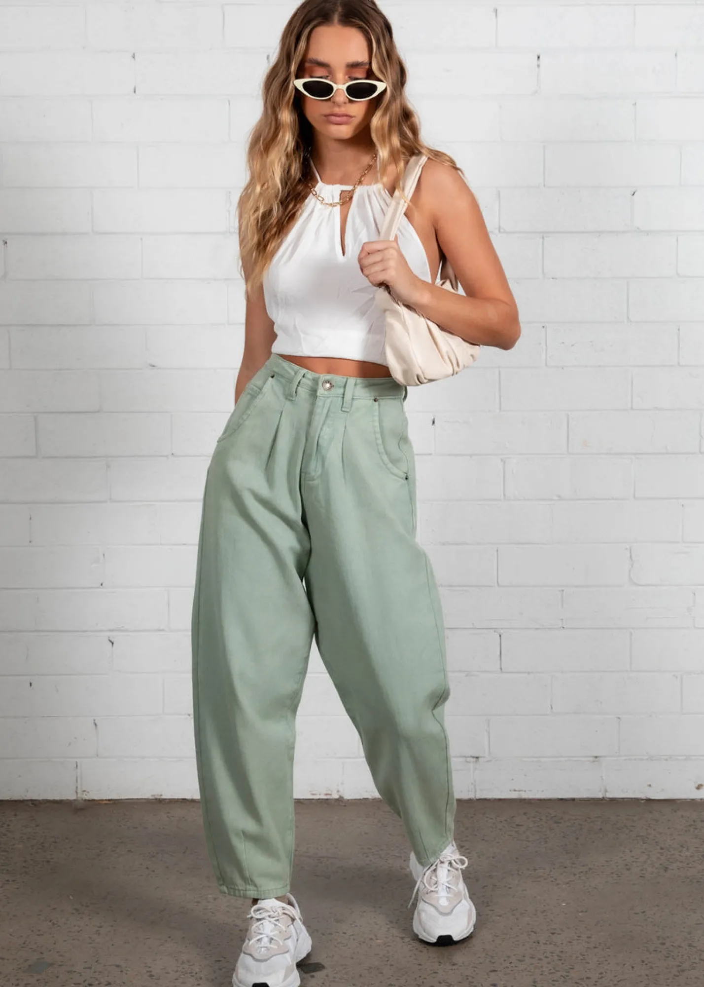 Women Gingham & Heels Crops>Carmen Halter Crop