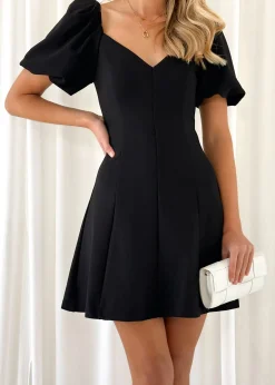 Women Gingham & Heels Short><noscript><img width=