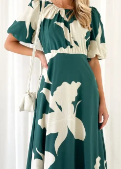 Women Gingham & Heels Midi><noscript><img width=
