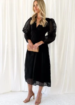 Women Gingham & Heels Midi><noscript><img width=