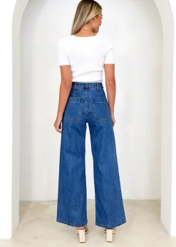 Women Gingham & Heels Jeans><noscript><img width=