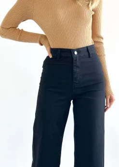 Women Gingham & Heels Jeans><noscript><img width=