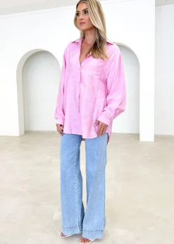 Women Gingham & Heels Shirts><noscript><img width=