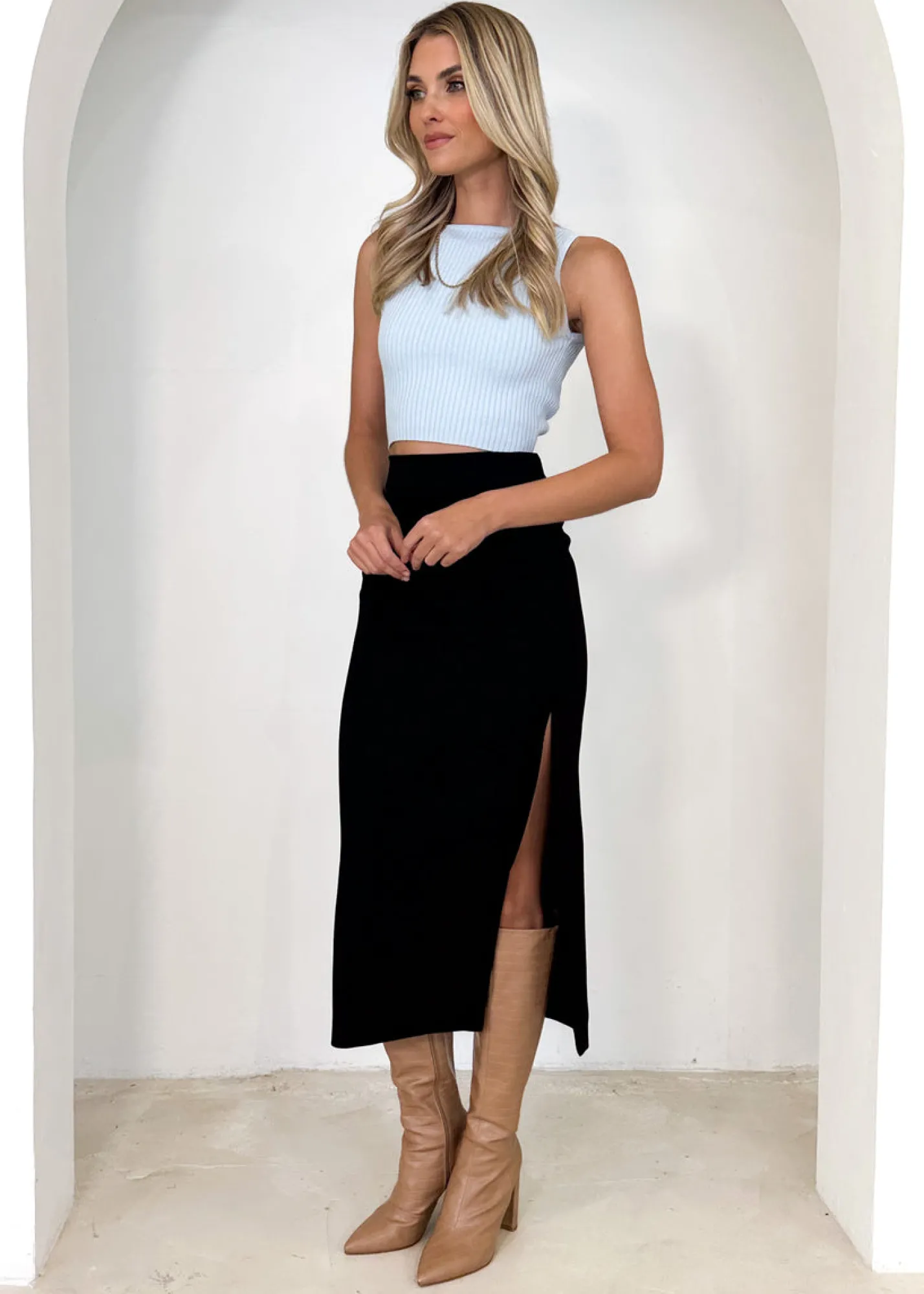 Women Gingham & Heels Crops>Cocoa Knit Crop