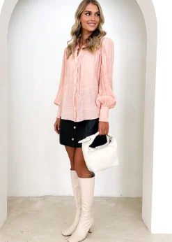 Women Gingham & Heels Blouses><noscript><img width=