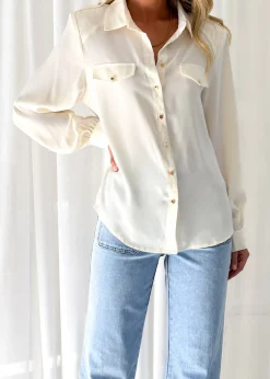 Women Gingham & Heels Shirts><noscript><img width=