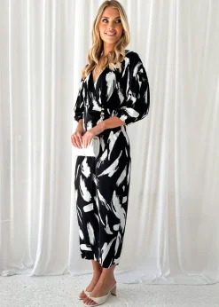 Women Gingham & Heels Midi><noscript><img width=