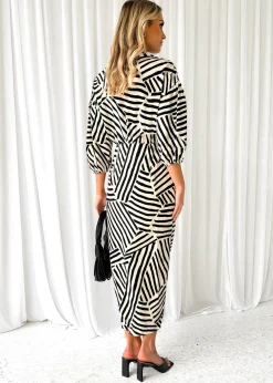 Women Gingham & Heels Midi><noscript><img width=