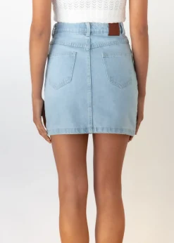 Women Gingham & Heels Skirts><noscript><img width=