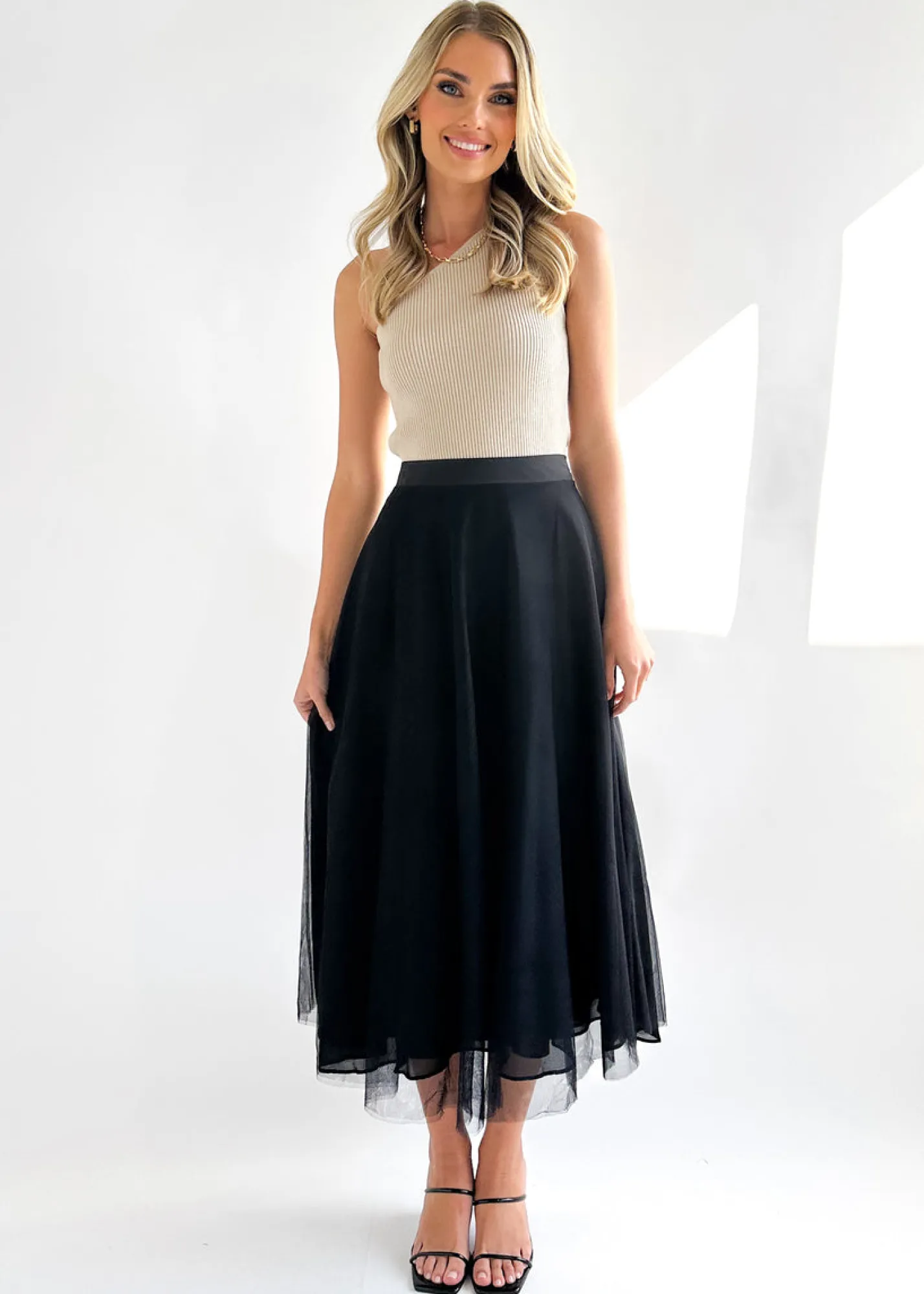 Women Gingham & Heels Skirts>Erline Midi Skirt