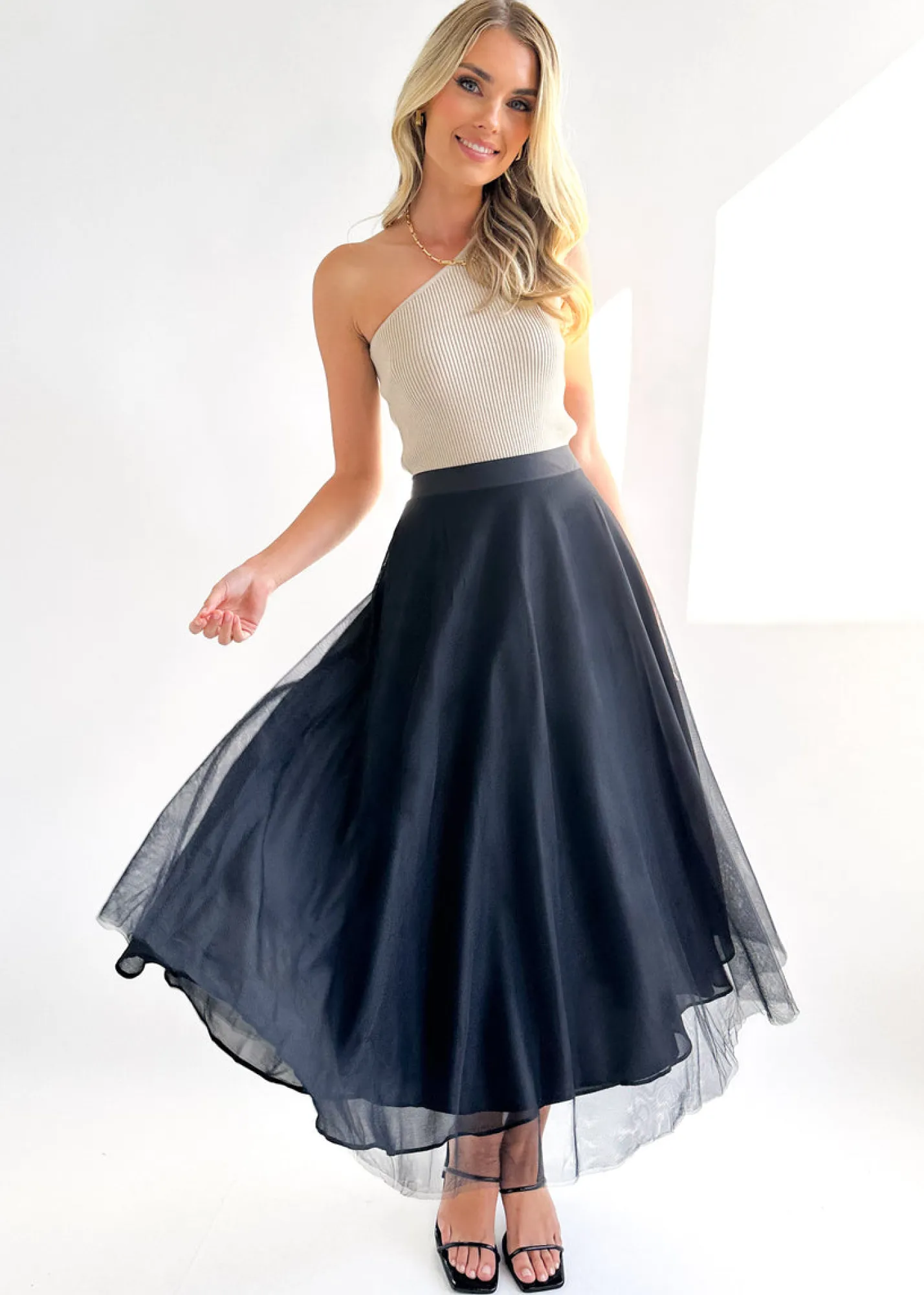 Women Gingham & Heels Skirts>Erline Midi Skirt
