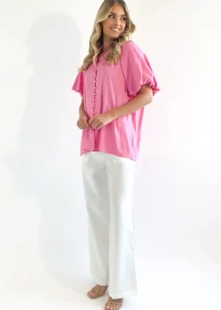 Women Gingham & Heels Blouses><noscript><img width=