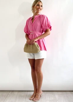Women Gingham & Heels Blouses><noscript><img width=
