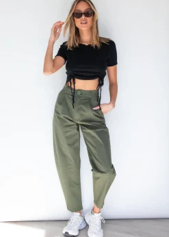 Women Gingham & Heels Crops>Farrah Ruched Knit Crop