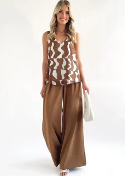 Women Gingham & Heels Singlets/Camis><noscript><img width=