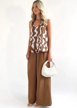 Women Gingham & Heels Singlets/Camis><noscript><img width=