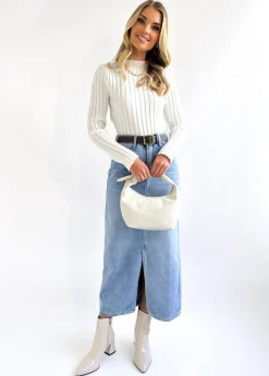 Women Gingham & Heels Skirts><noscript><img width=