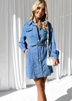 Women Gingham & Heels Short><noscript><img width=
